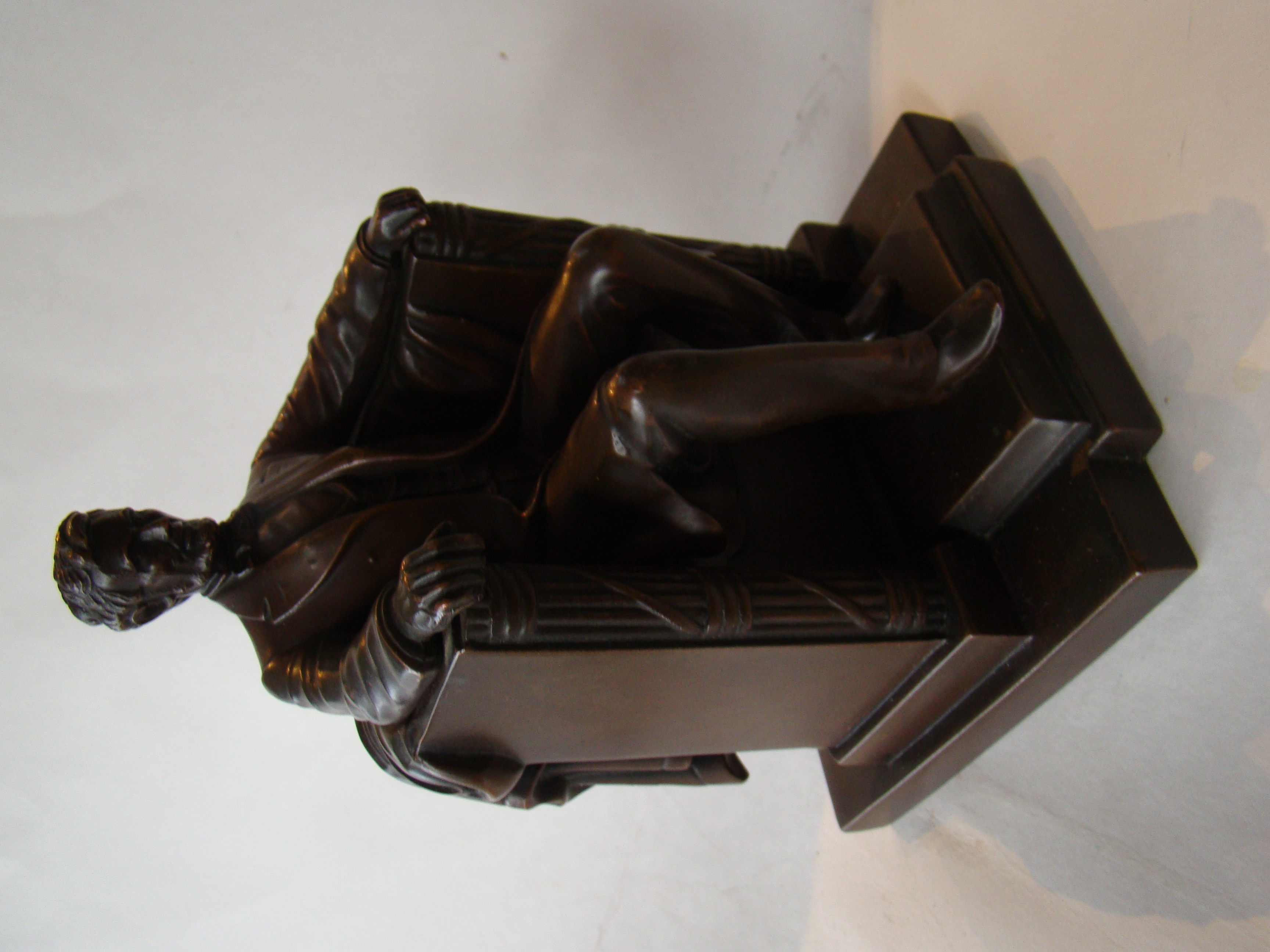 A very fine single "Lincoln in the chair" bookend made by Jennings Brothers of Bridgeport, CT, circa 1925  