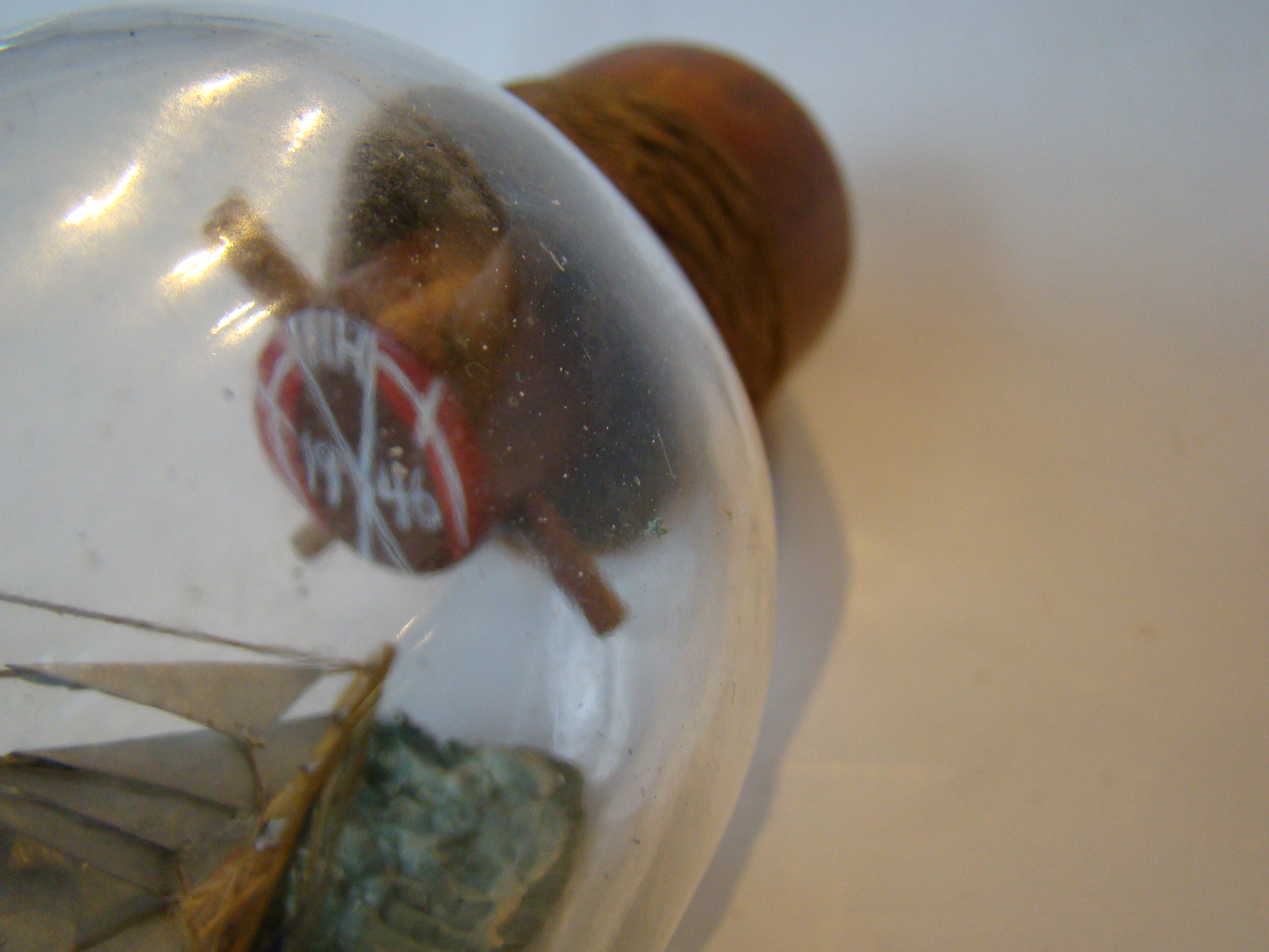 An outstanding vintage ship-in-a bottle dated 1946 — image 6