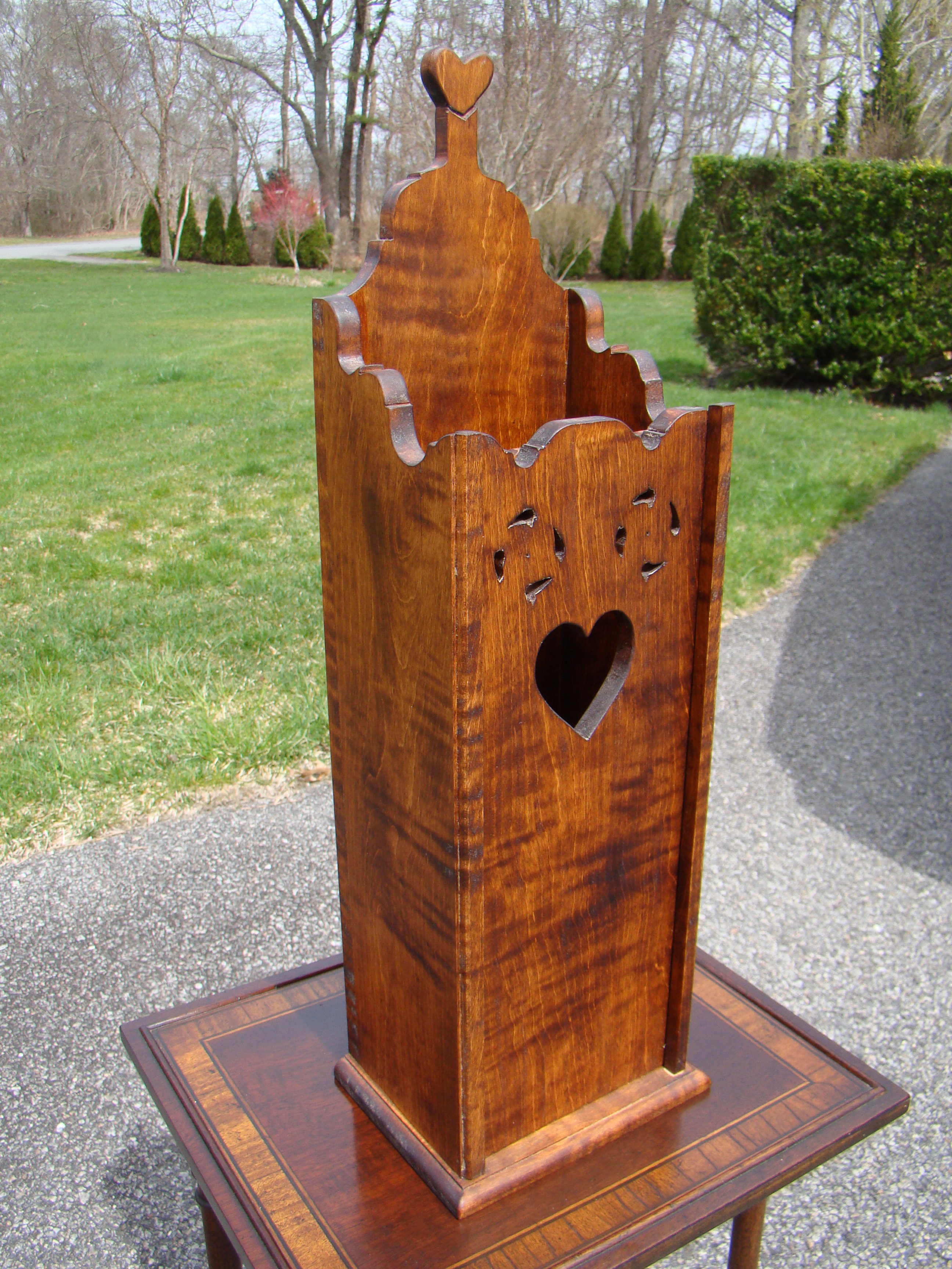 A very attractive contemporary 18th century style candle box