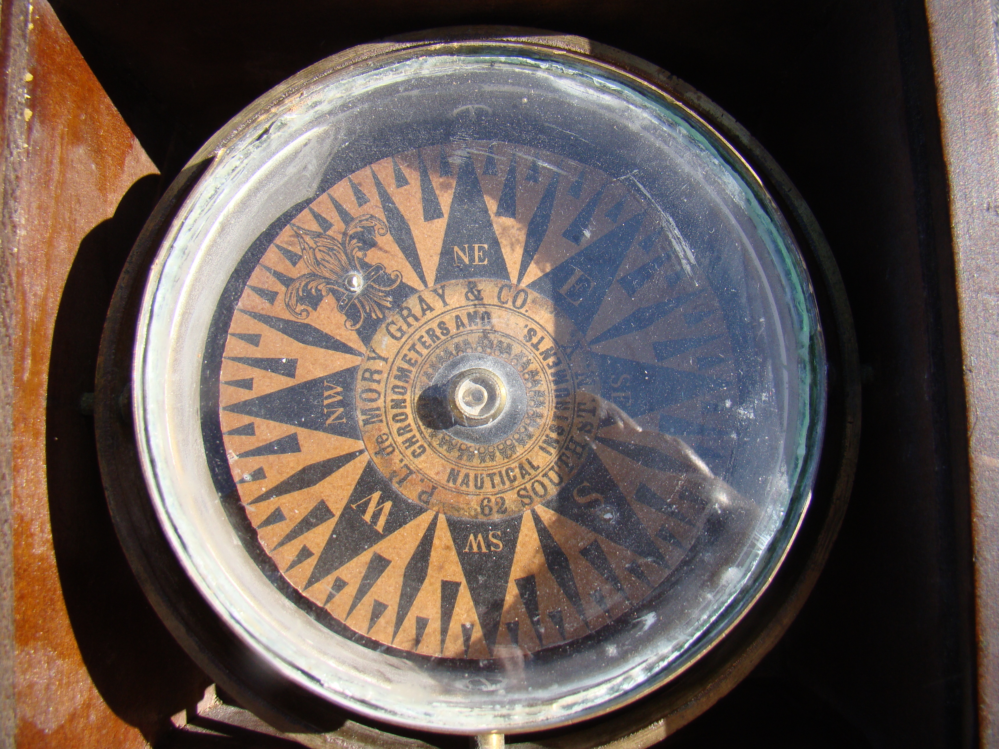 An American Civil War era ship's dry-card compass circa 1865 — image 2
