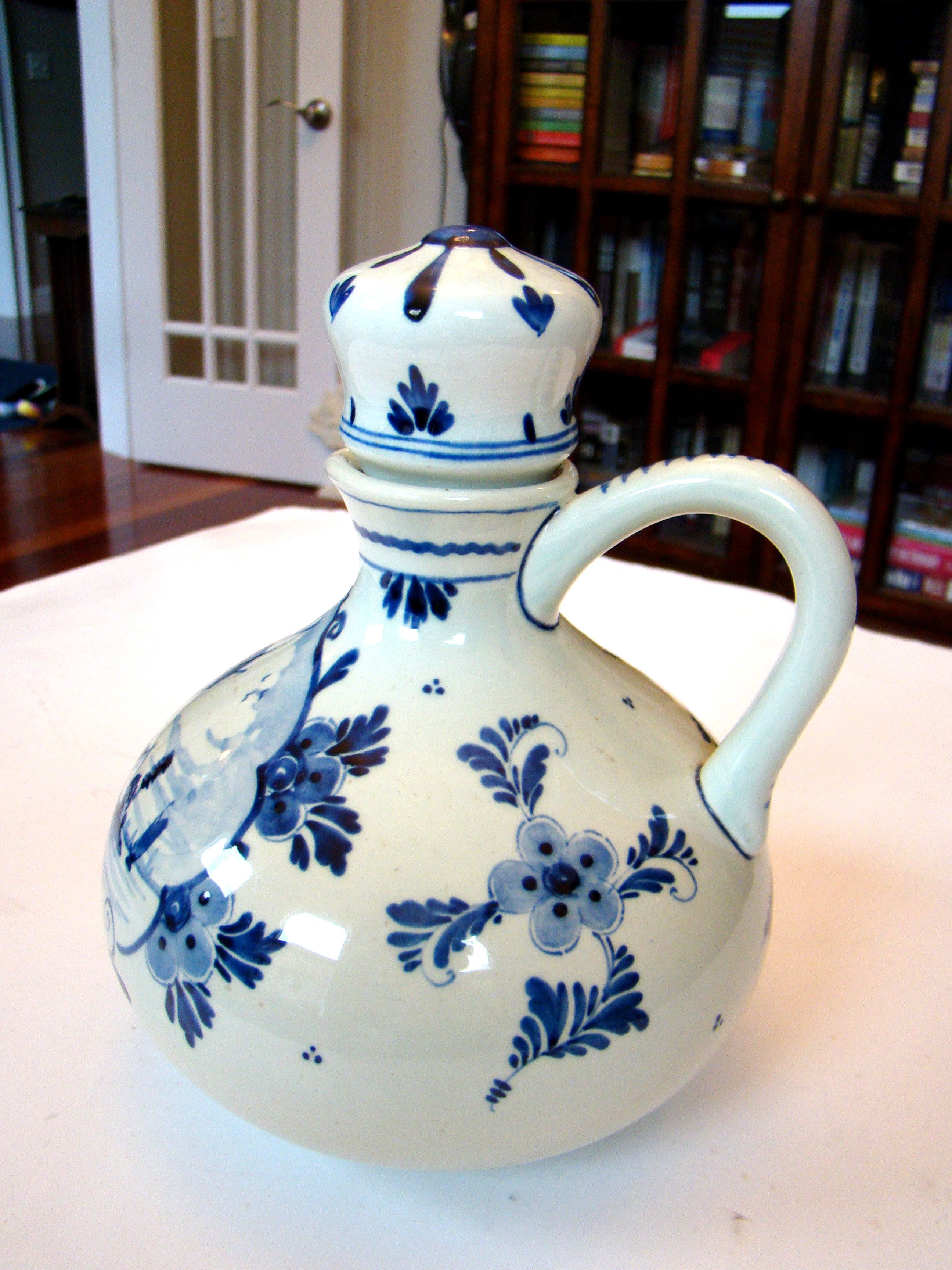 An attractive Dutch Delft liquor bottle featuring a scene of old Amsterdam circa 1575 — image 2