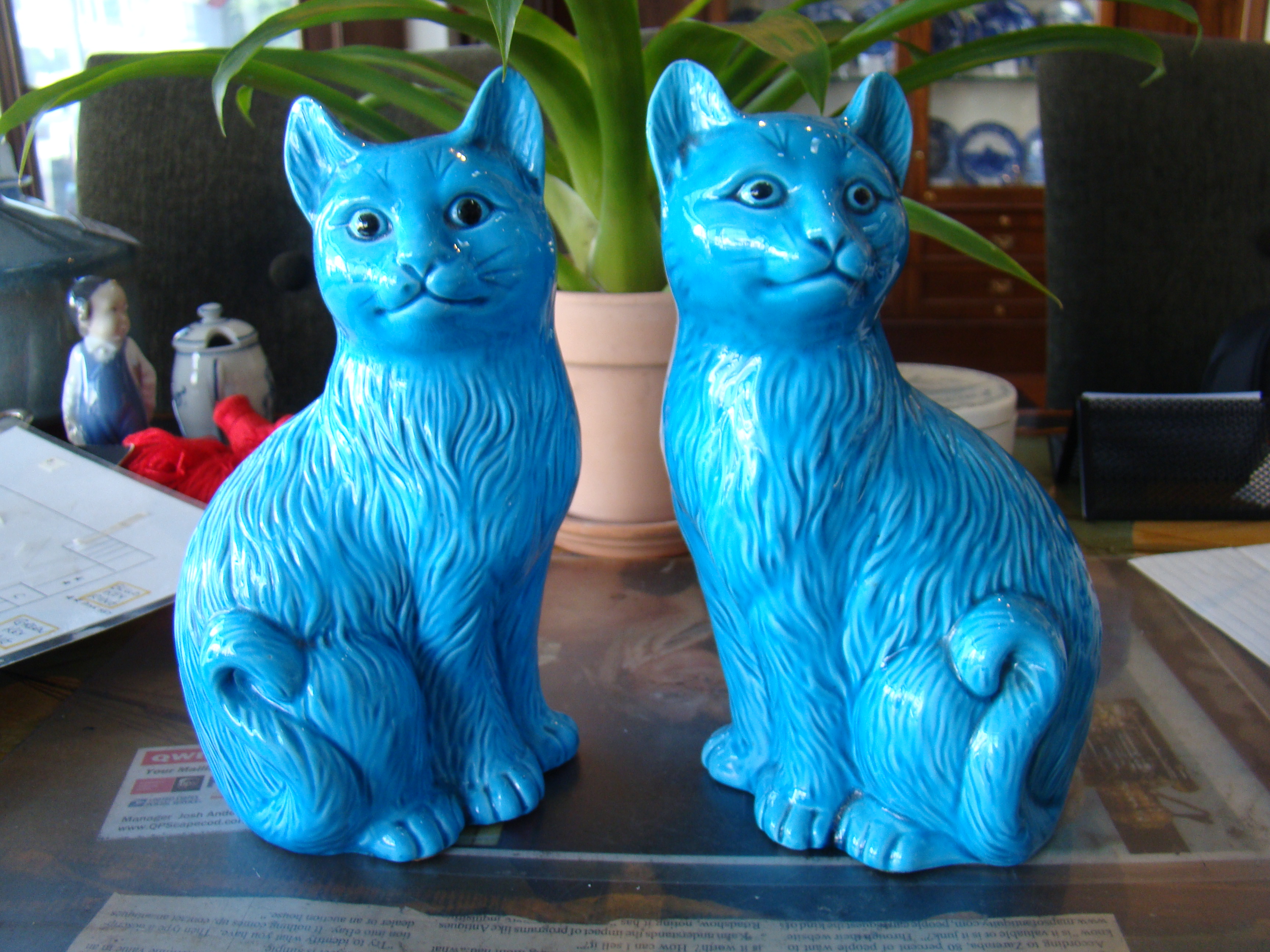 A beautiful pair of vintage turquoise glazed cats made in the Republic of China