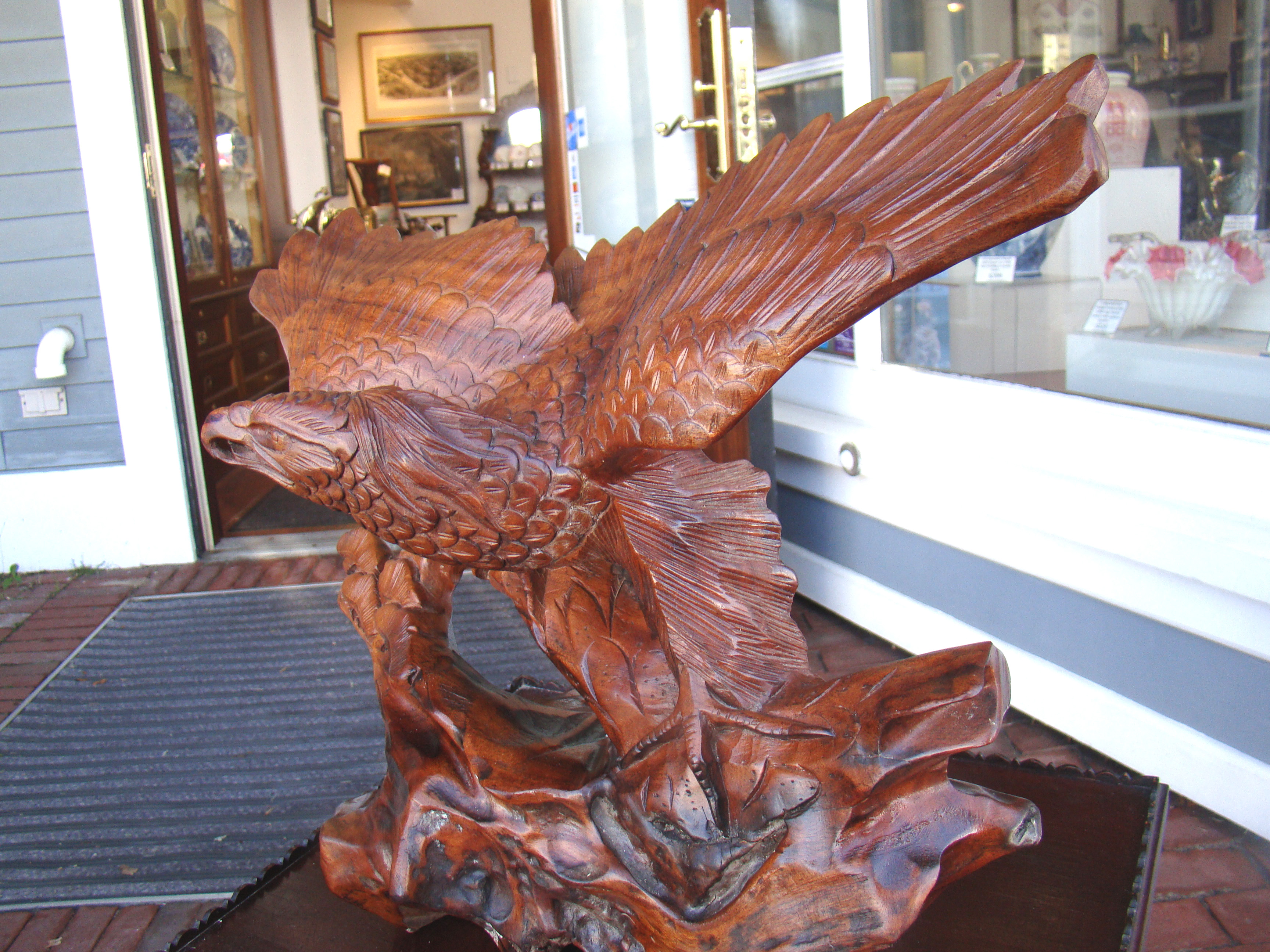 A wonderful carved eagle carved from one solid piece of wood — image 3