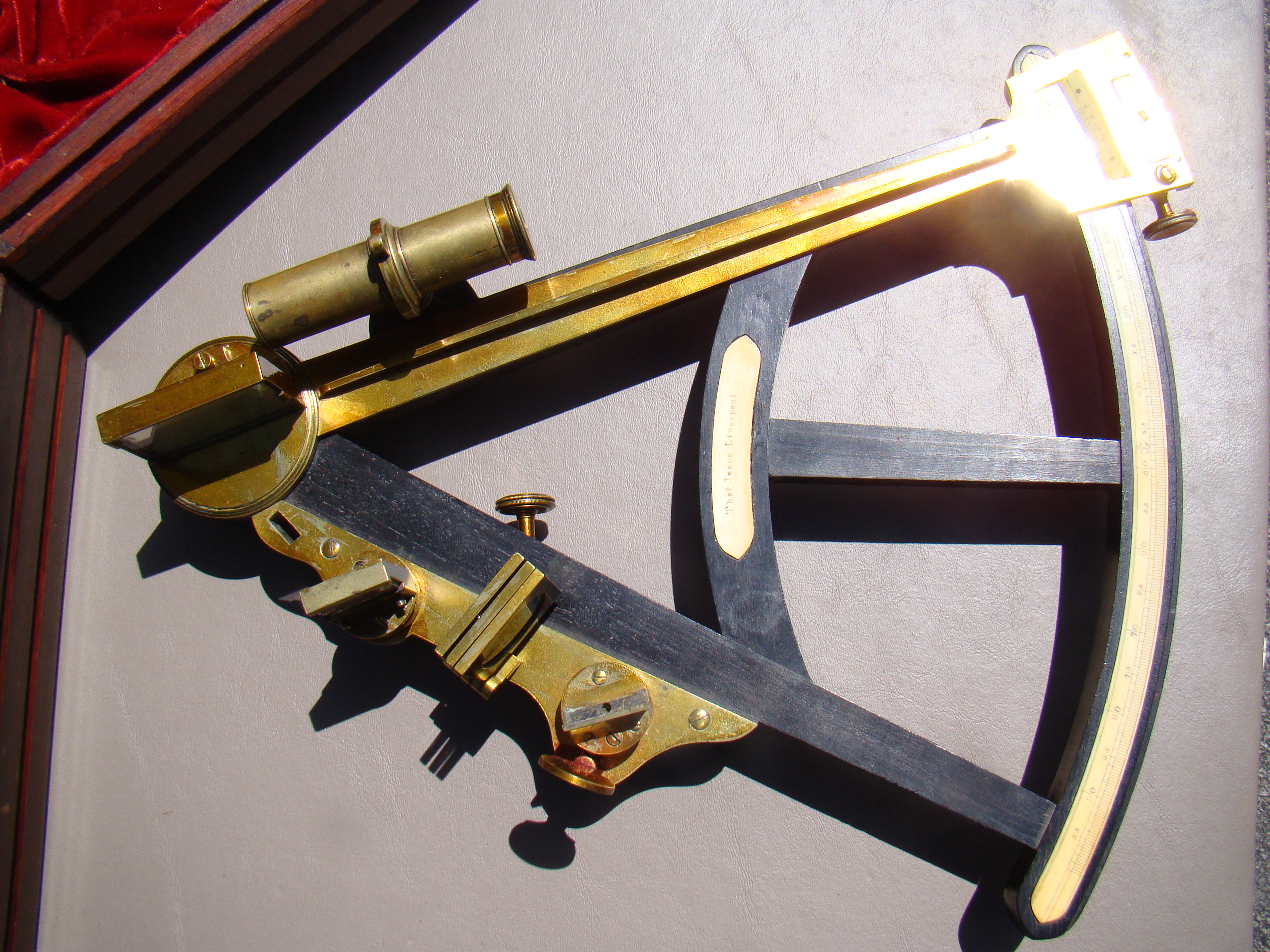 A fine cased English mariner's ebony framed octant made by Thomas Jones of Liverpool circa 1816-1831