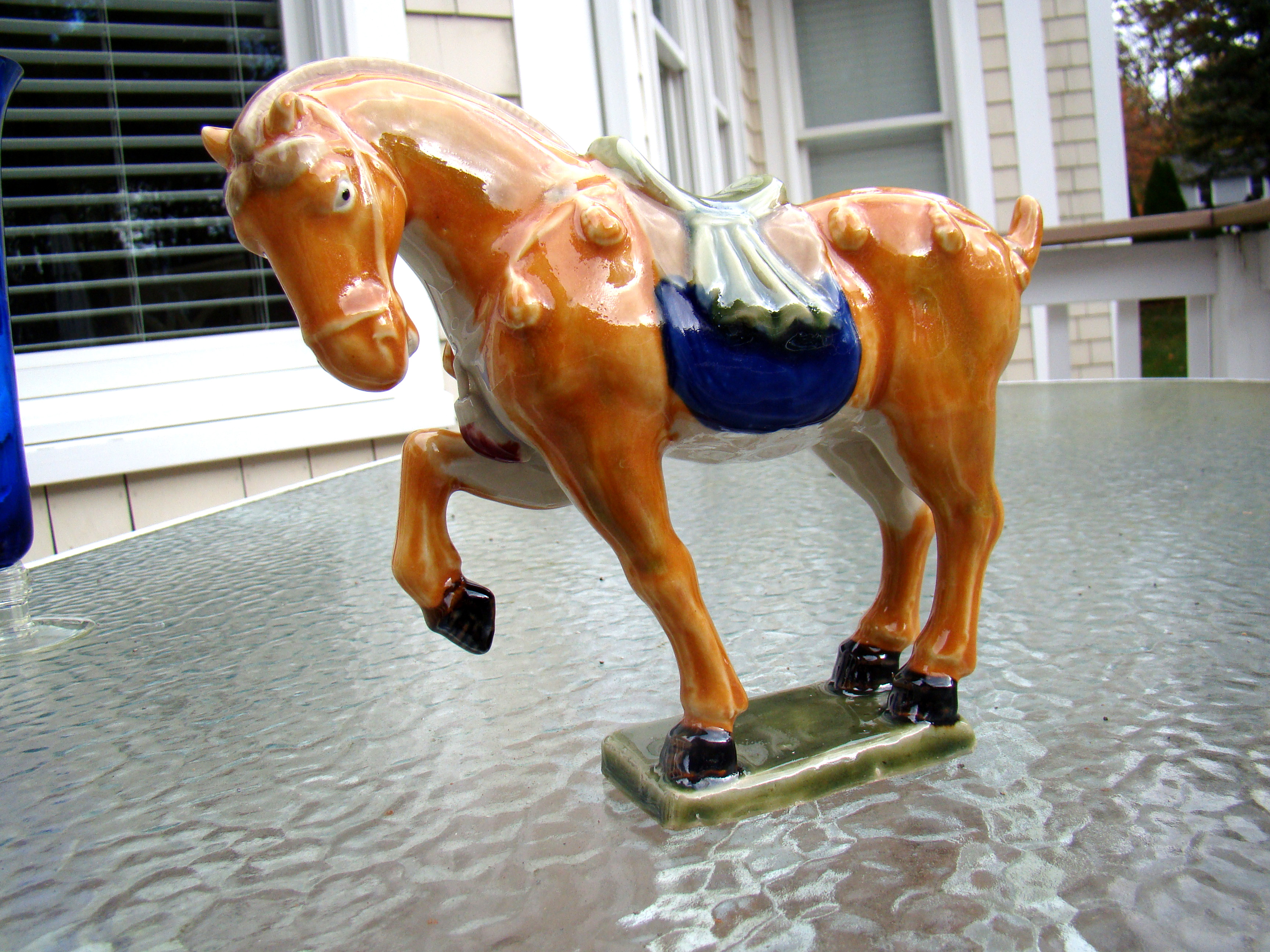 A fine pair of vintage Chinese TANG porcelain horses with saddles — image 2