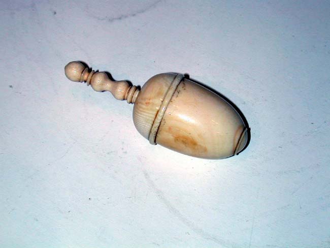 19th Century Ivory Acorn Form Box