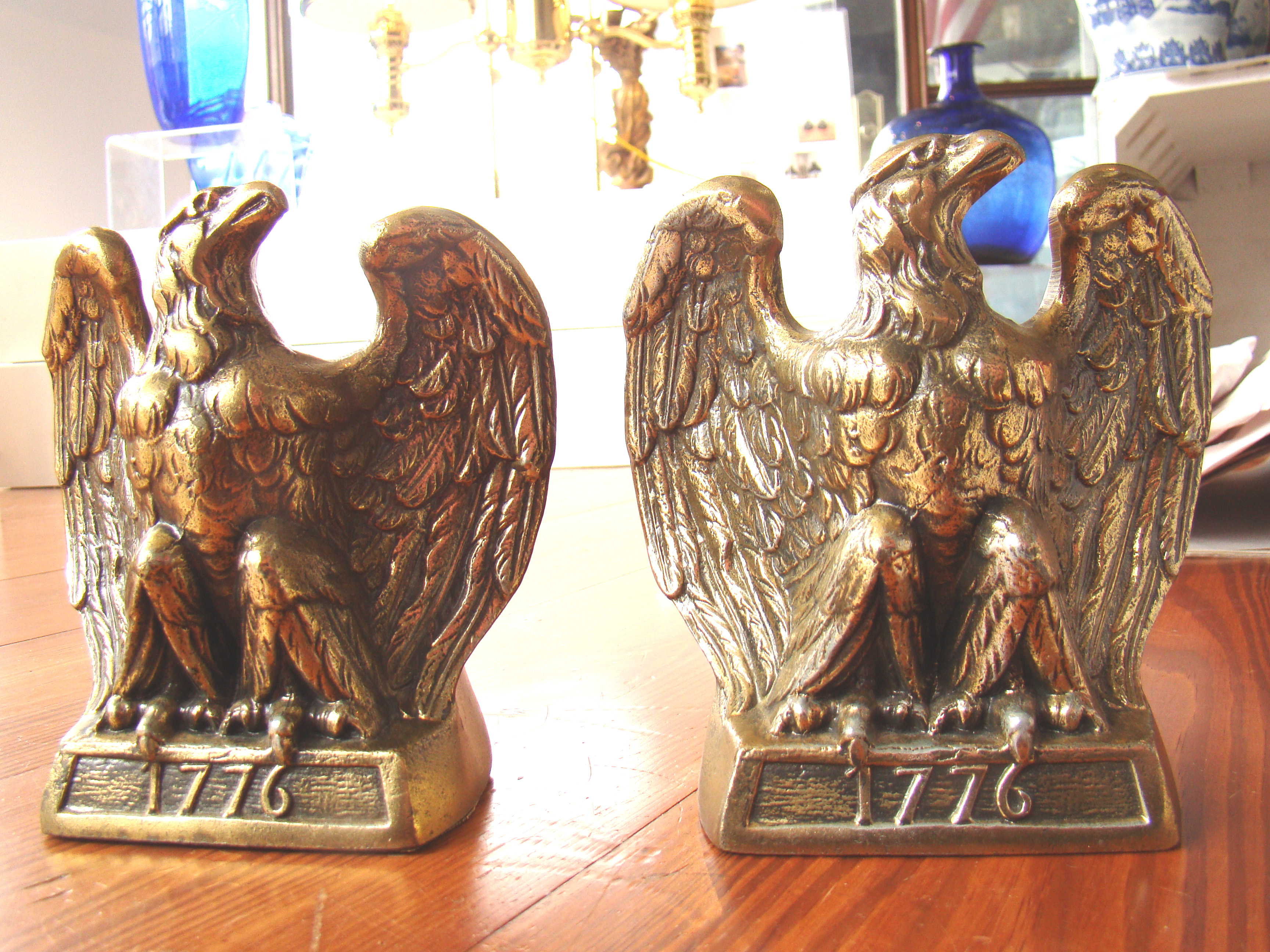 A pair of vintage American eagle bookends made by Colonial Virgina metal crafters in 1968