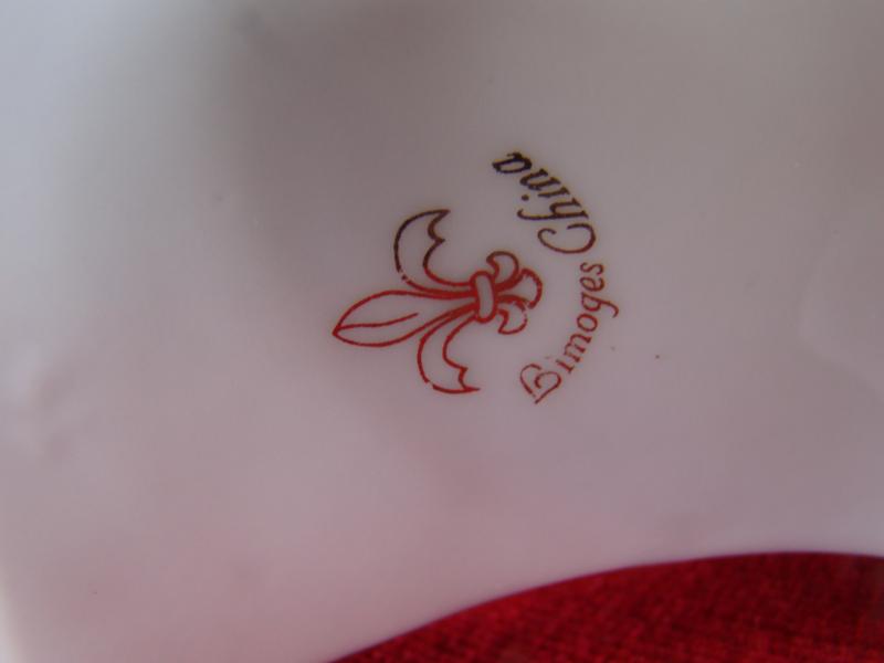 A fine vintage Limoges bone china shoe — image 3