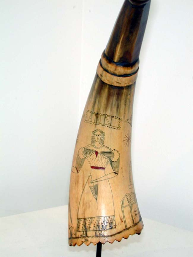 Fine early 19th Century engraved American Powder Horn — image 2