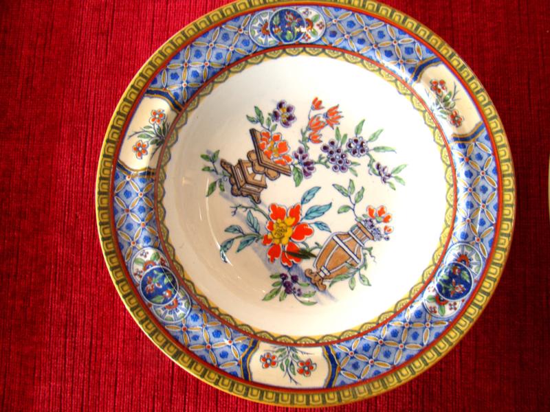 A gorgeous vintage MINTON fruit set — image 2