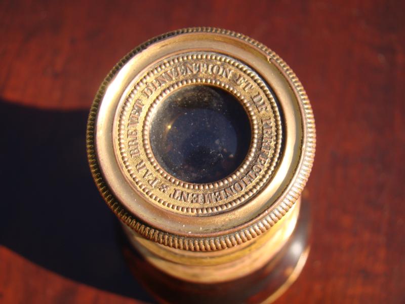 A fine 19th century French tortoiseshell monocular made circa 1820 — image 2