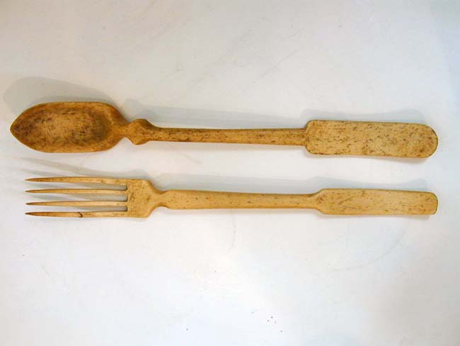 Large Pair of 19th century Sailor-Made Whalebone Fiddle Pattern Serving Fork and Spoon