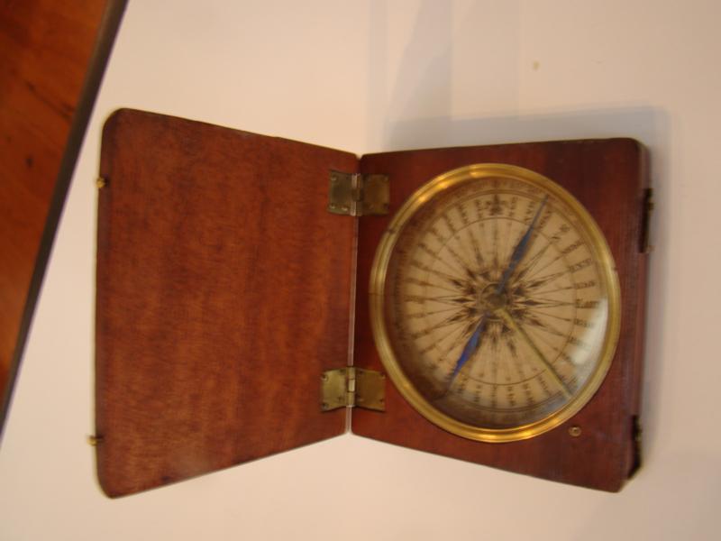 A fine late 18th century boxed pocket compass — image 2