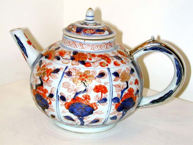 Beautiful 18th Century Chinese Imari Pattern Teapot With Silver Overlay Handle