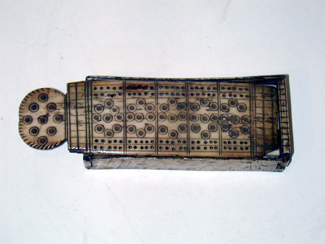 French Napoleonic Prisoner-of-War Bone Games Box Circa 1800 — image 2