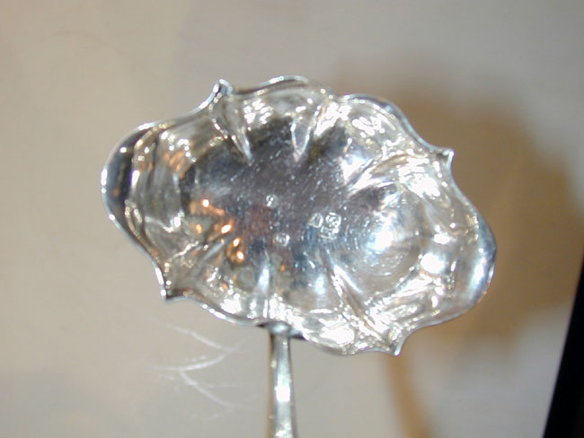 Fine 18th Century Horn Mounted Silver Punch Ladle — image 2