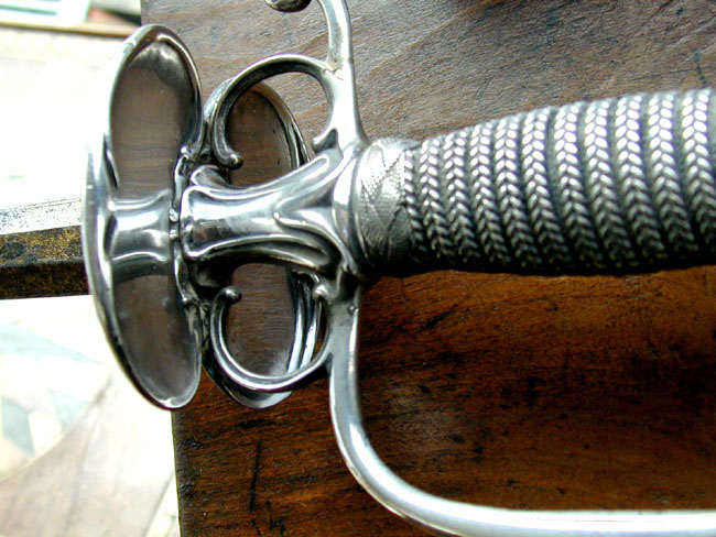 Fine Early 18th Century English Officer's Silver Hilted Short Sword Circa 1710-1740 — image 3