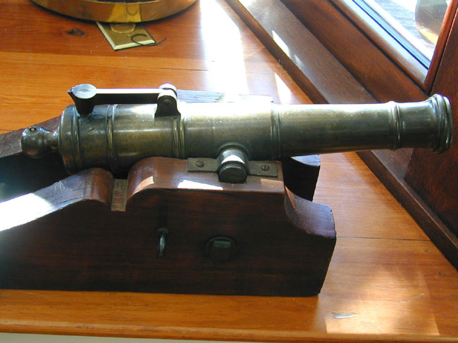 Antique Signal Cannon circa 1840 — image 2