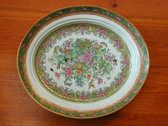 Antique Chinese Export Porcelain 'Famille Rose' Serving Platter and Strainer circa 1830 — image 4