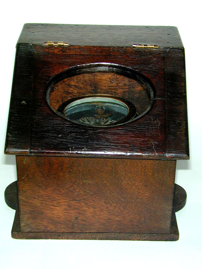 An Antique Cased Small Ship's Compass — image 3