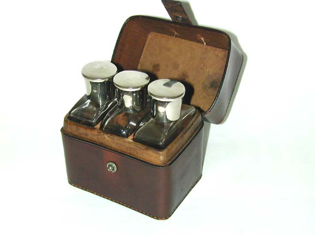 Antique Gentlemen's Travelling Bottle/Flask Set in Leather Case circa 1900.
