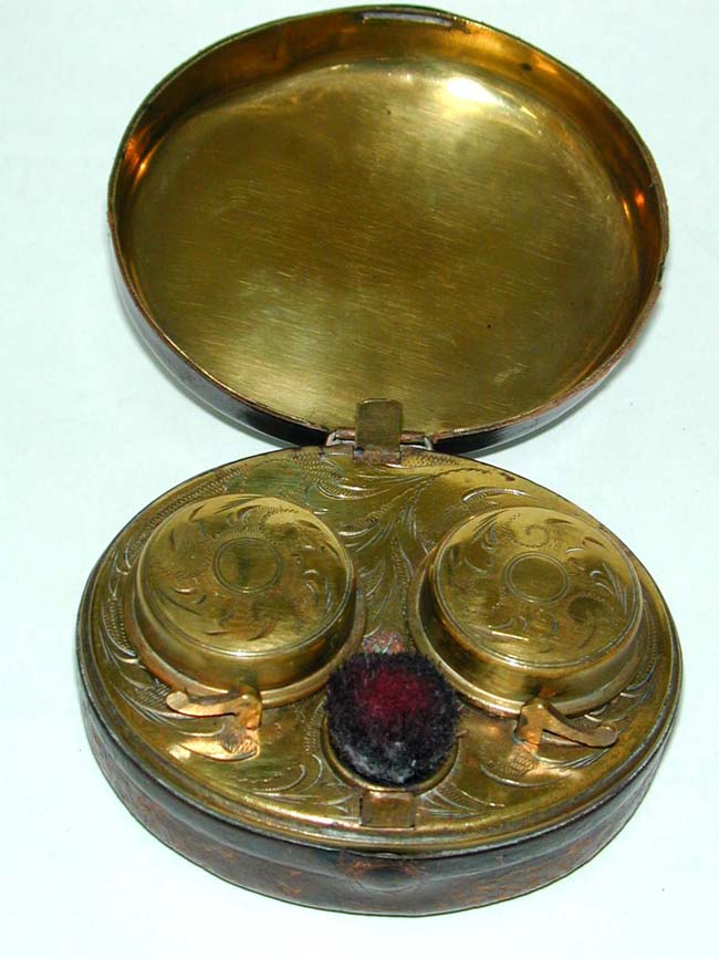 Victorian Travelling Engraved Double Inkwell Set circa 1880