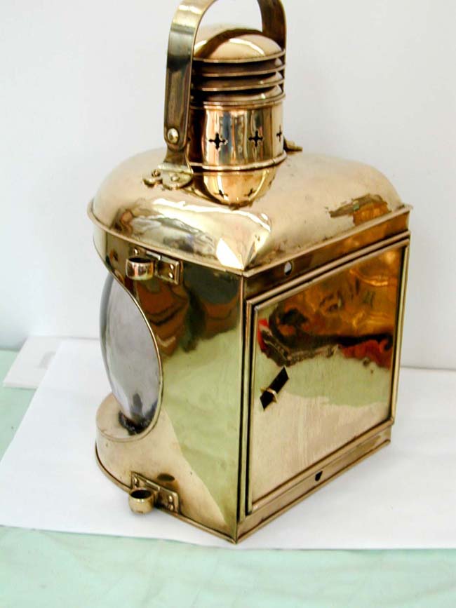 Fine and Rare All Brass Ship's Mast Head Lamp Circa 1860 Signed "Barclay, Phillips & Co., Glasgow" — image 4