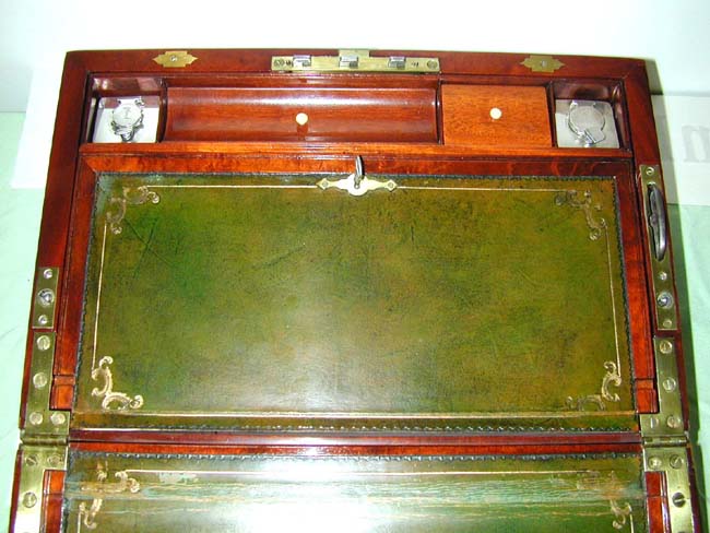 Fine Early 19th Century Sea Captain's Writing Desk circa 1822 — image 3