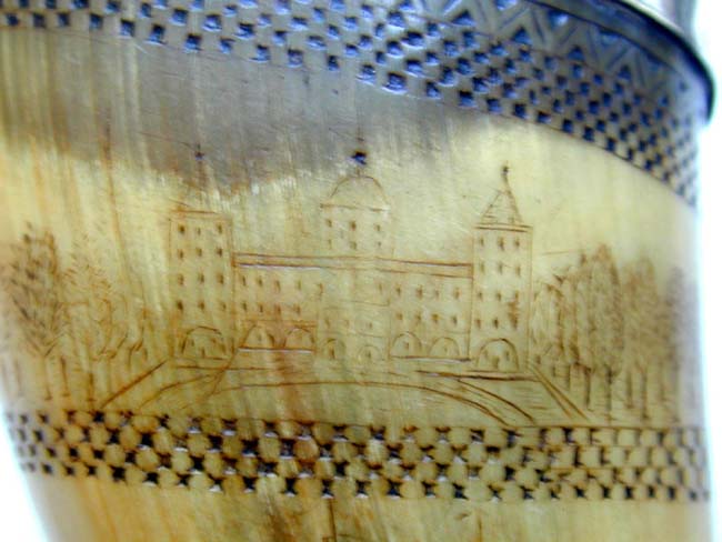 A Fine Late 18th Century Silver Mounted Scrimshawed Horn Snuff Box — image 5