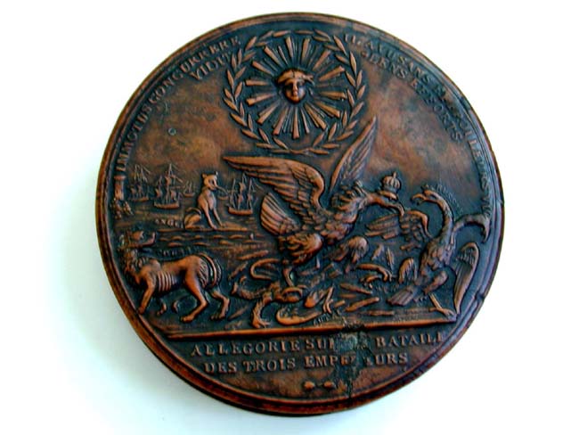 A Fine and Rare French Napoleonic Period Walnut Snuff Box circa 1795