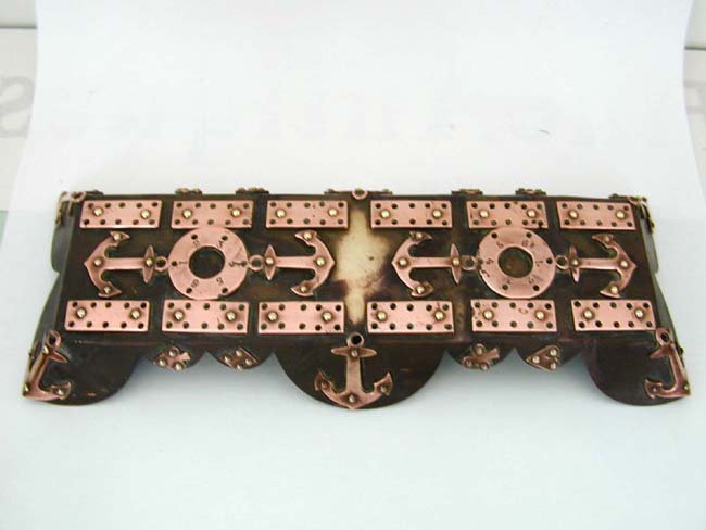 An Unusual Sailor-Made Brass and Copper Cribbage Board circa 1890