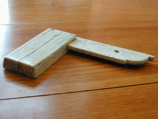 A 19th century Sailor-Made Whalebone Navigational or Archtitectural Tool — image 2