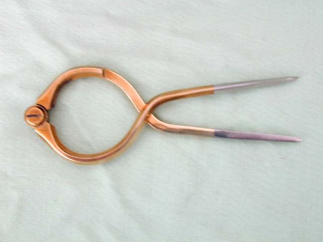 A Pair of 19th century Brass and Steel Navigational 'Loop' Dividers