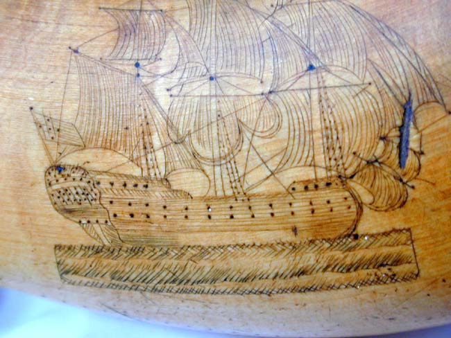 Historically Important Revolutionary War "BUNKER HILL" Powder Horn Inscribed 'Timothy Bugbee, 1774' — image 3