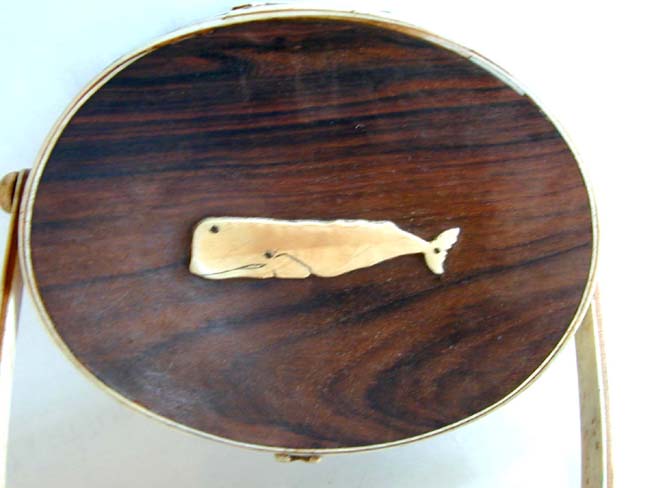 A Fantastic Scrimshawed Whalebone and Whale Ivory Oval Lidded Ladies "Ditty Box" Purse Circa 1950 — image 4