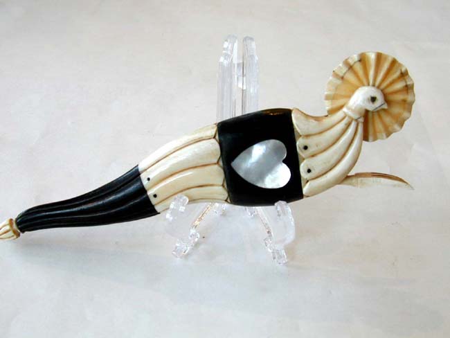 A Late 19th Century Sailor-Made Whalebone and Ebony Pie Crimper with Inlaid Abalone Hearts circa 1880 — image 2