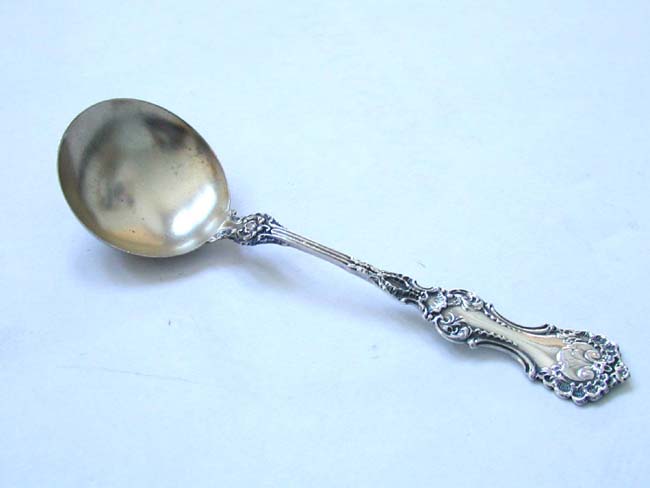 A Set of 12 Antique Sterling Silver Bouillon Spoons in the 'Pompadour' pattern made by the Whiting Silver Company circa 1898 — image 2