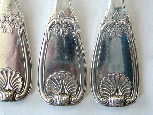 A Fine set of 6 Scottish Sterling Silver King's Pattern Dinner Forks by Robert Gray, Edinburgh,1821 — image 2